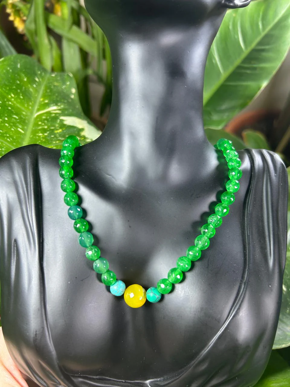 Agate Green Choker - Image 2