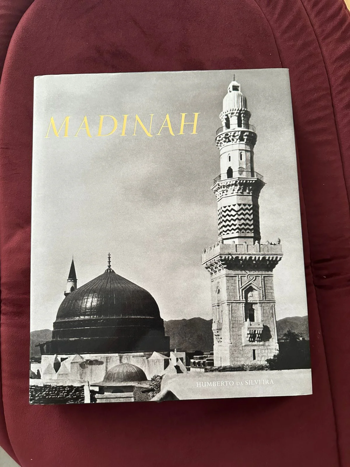 Al-Madinah Al-Munawwarah Book | Arabic - Image 3