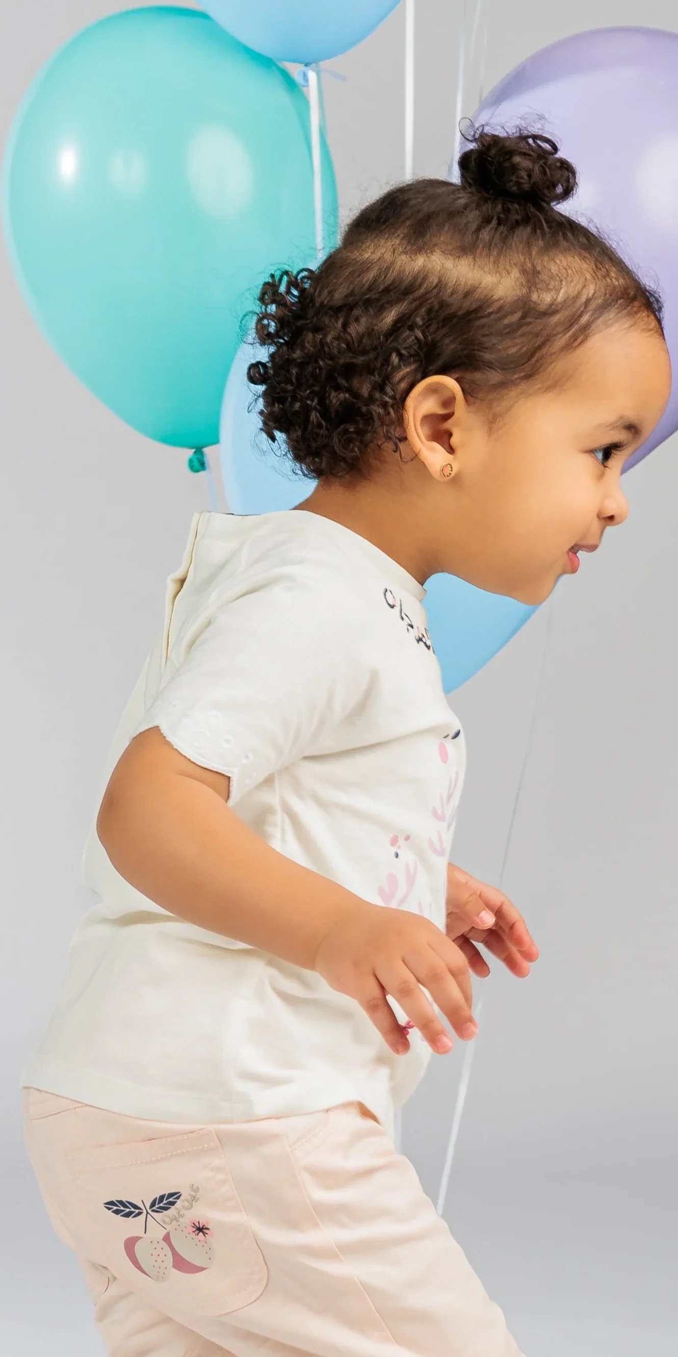 Baby Girl White Top with Necklace - Image 4