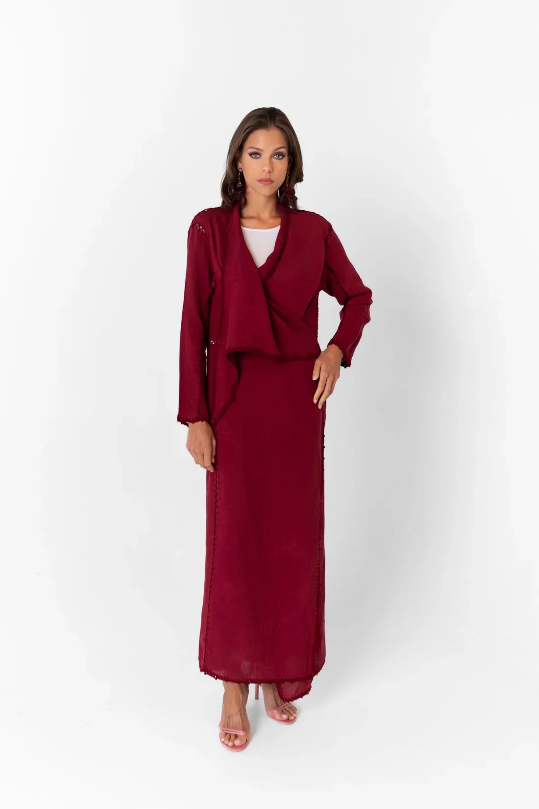 Basma Burgundy Linen Abaya