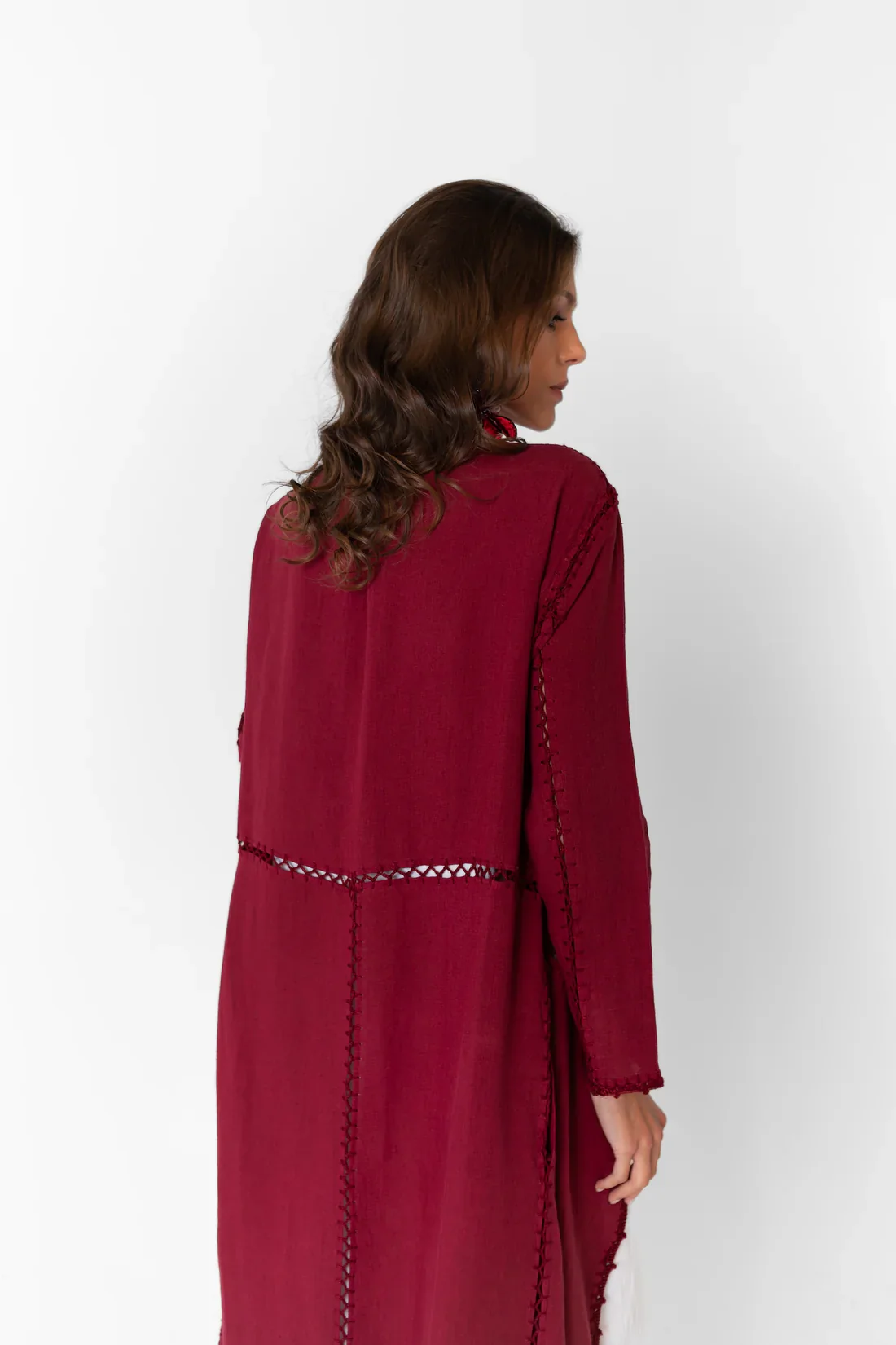 Basma Burgundy Linen Abaya - Image 4