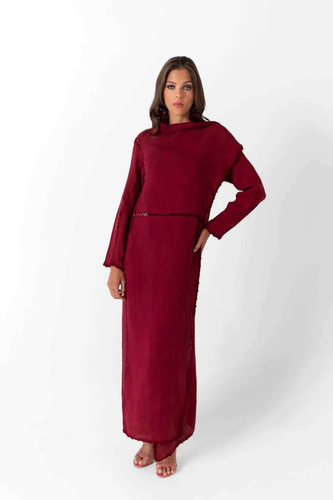 Basma Burgundy Linen Abaya - Image 5