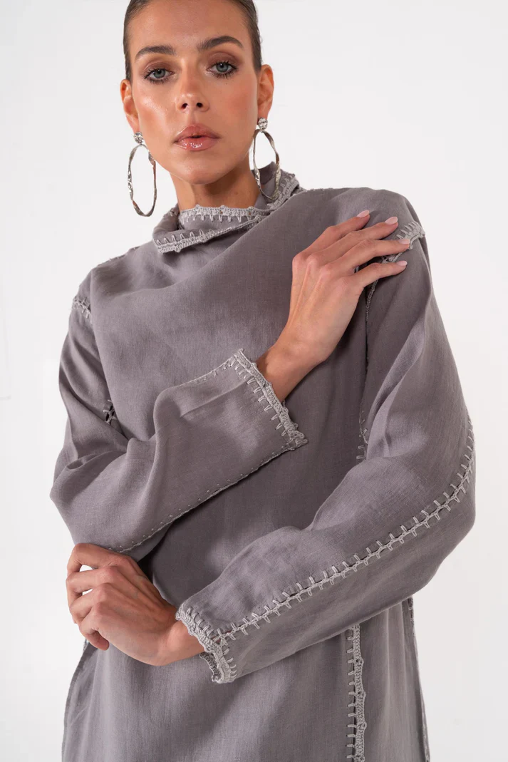 Basma Grey Linen Abaya - Image 3