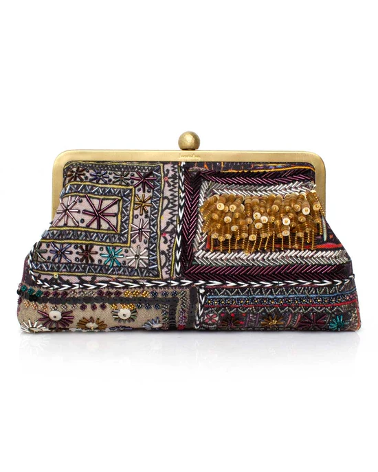 Bedouin Classic Clutch