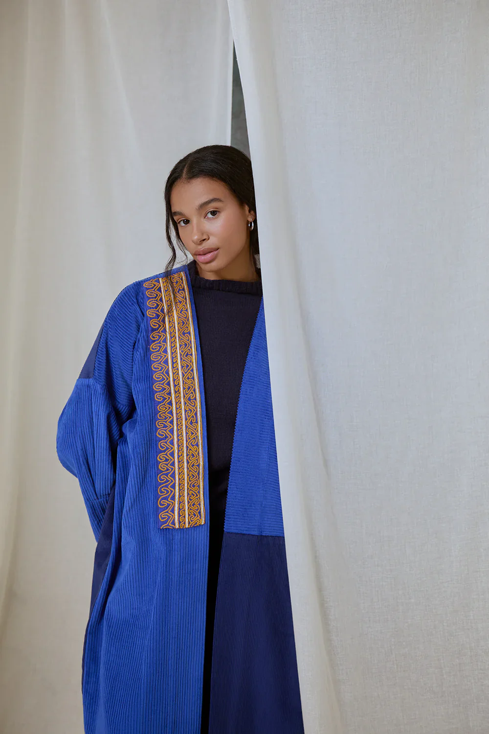 Black & Blue Francesca Abaya - Image 6
