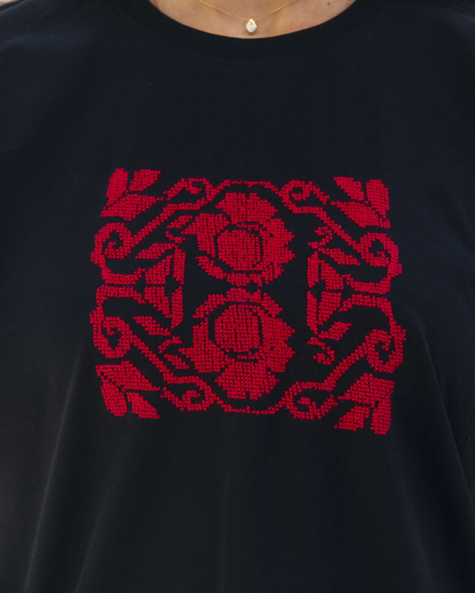 Black Box Embroidered T-Shirt - Image 2