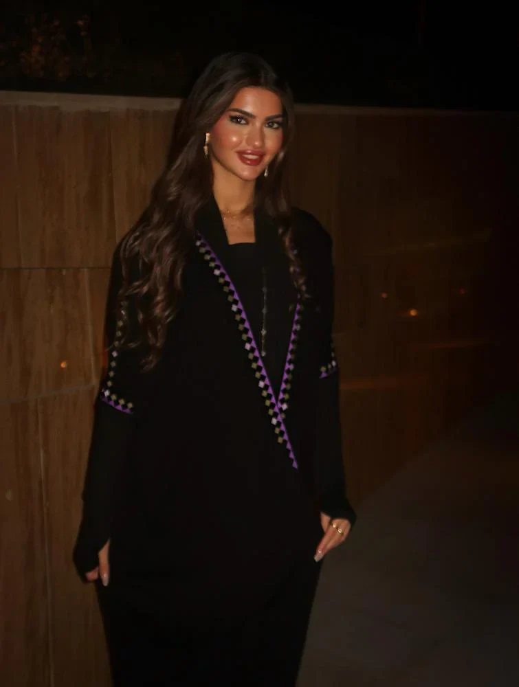Black Tria Abaya - Image 4