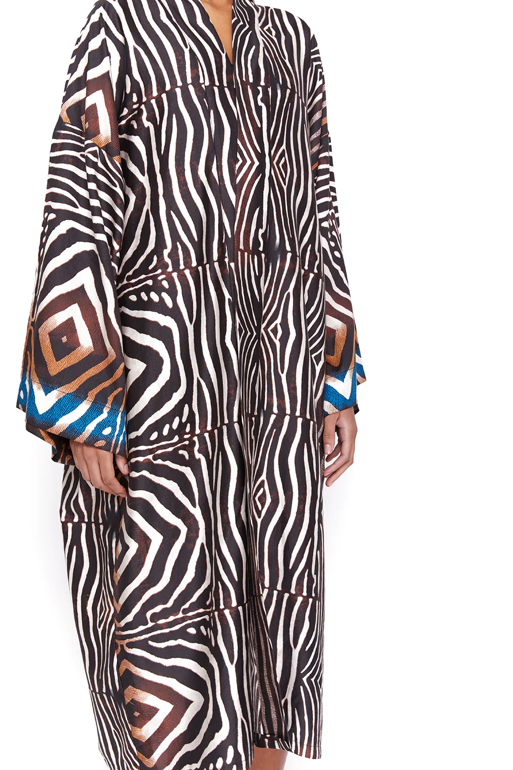 Black Tokyo - Shimauma Kimono - Image 6