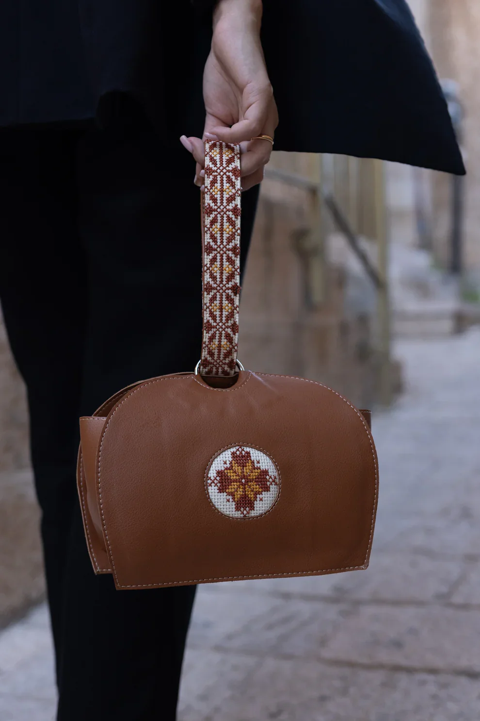Brown Leather Embroidered Purse - Image 4