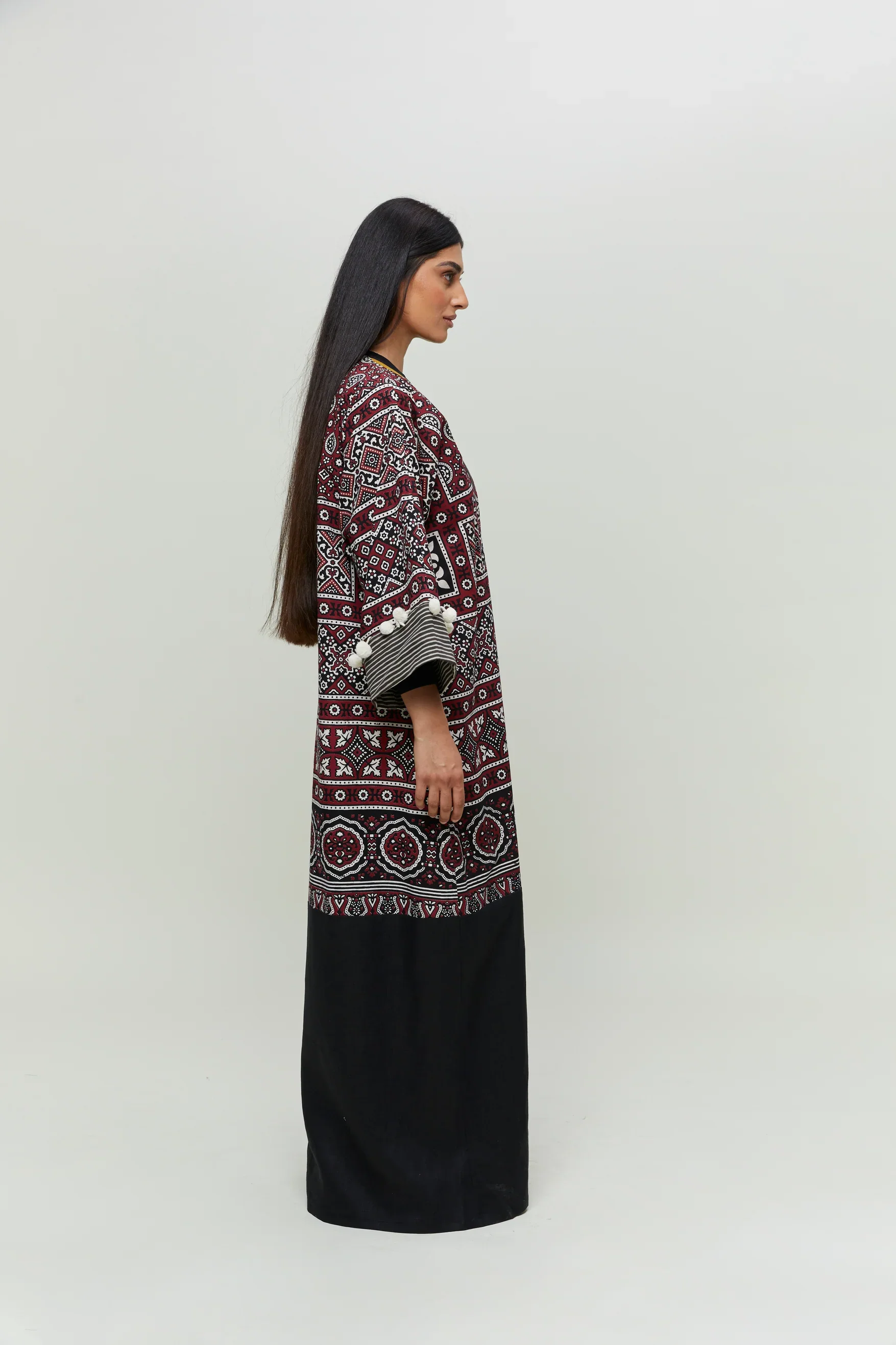 Burgundy Zahra Abaya - Image 3