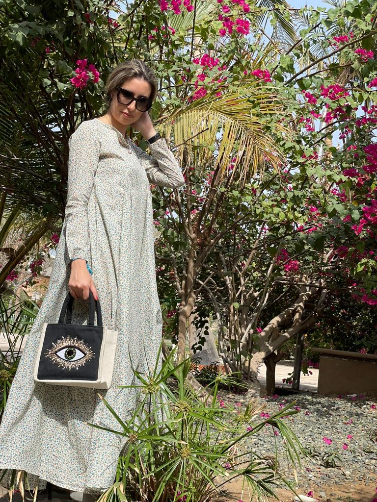 Beautiful Beaded Eye Arm Handbag - Image 2