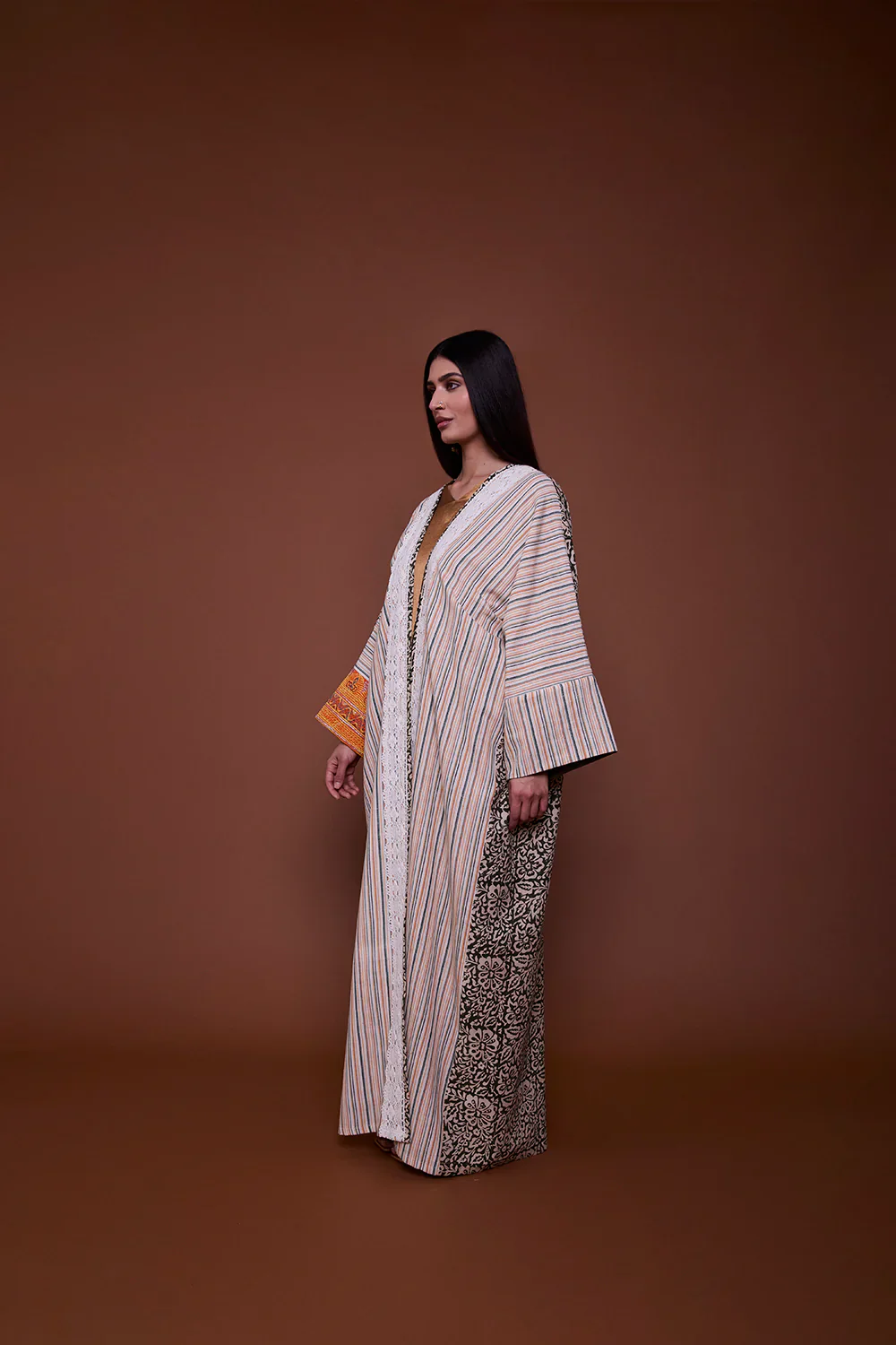 Cream Jehan Abaya - Image 6