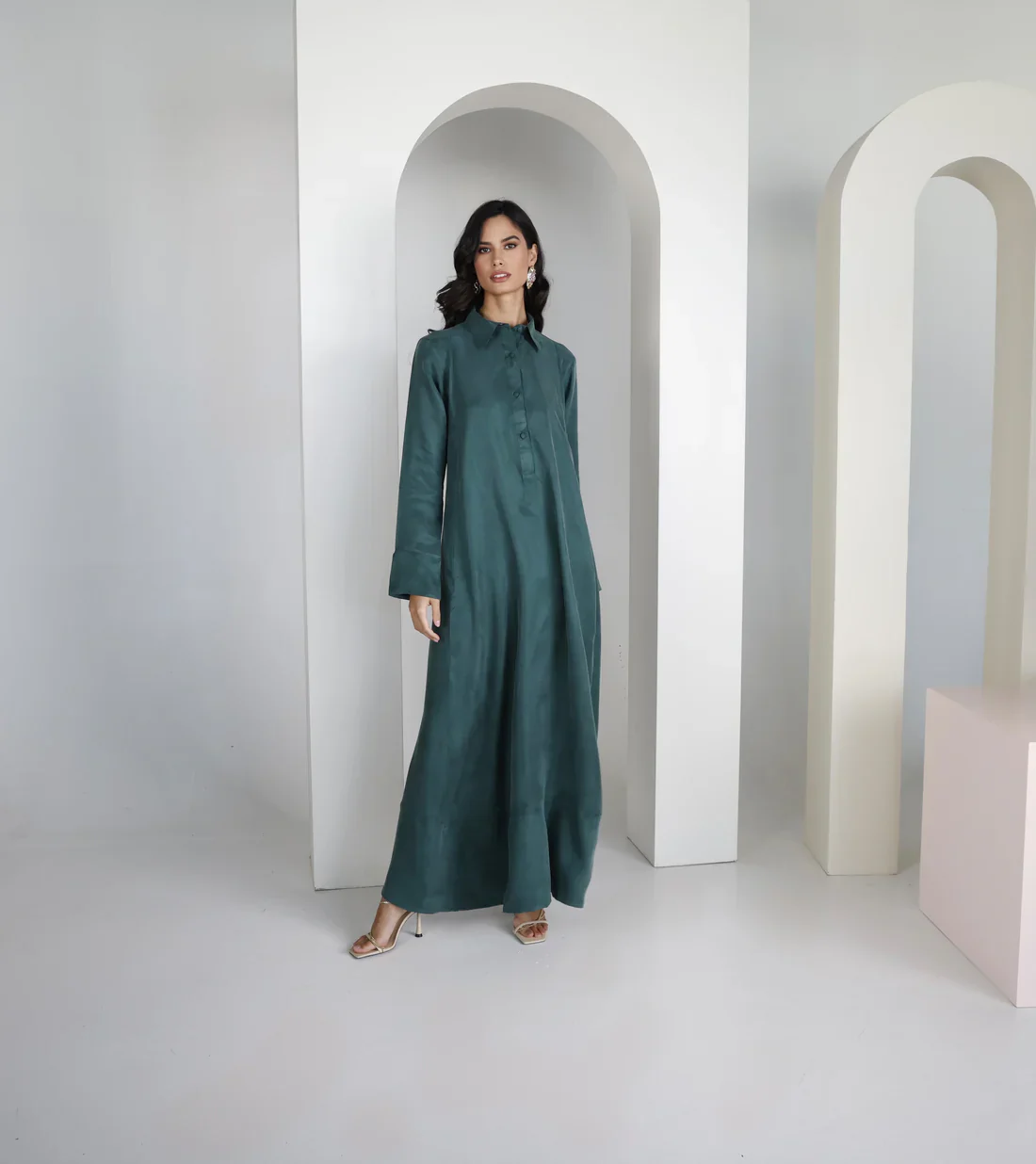Emerald Silk Riva Kaftan - Image 3