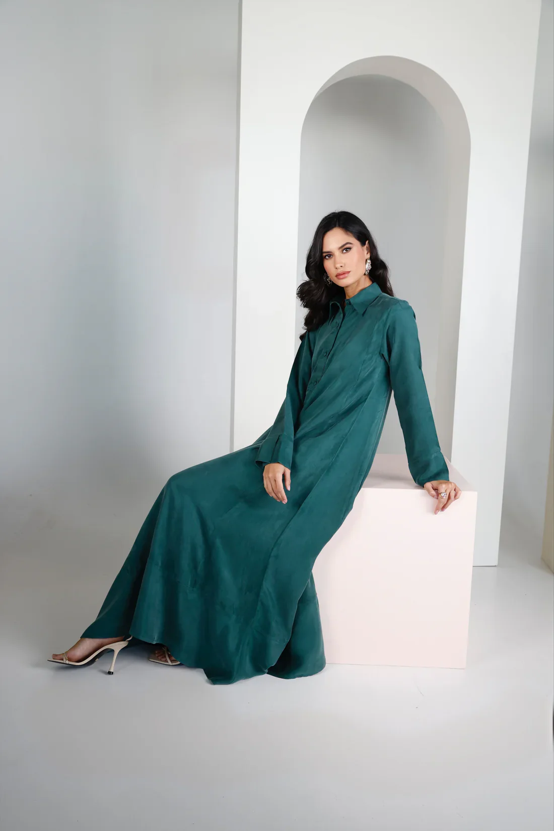 Emerald Silk Riva Kaftan - Image 5
