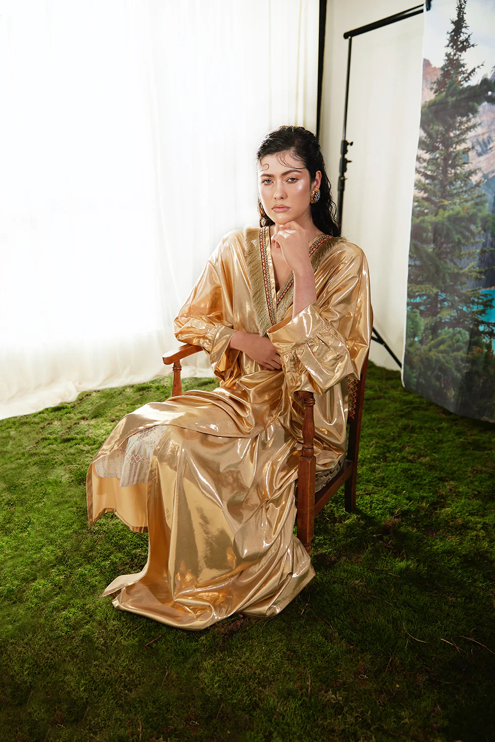 Gold Cleopatra Abaya - Image 4