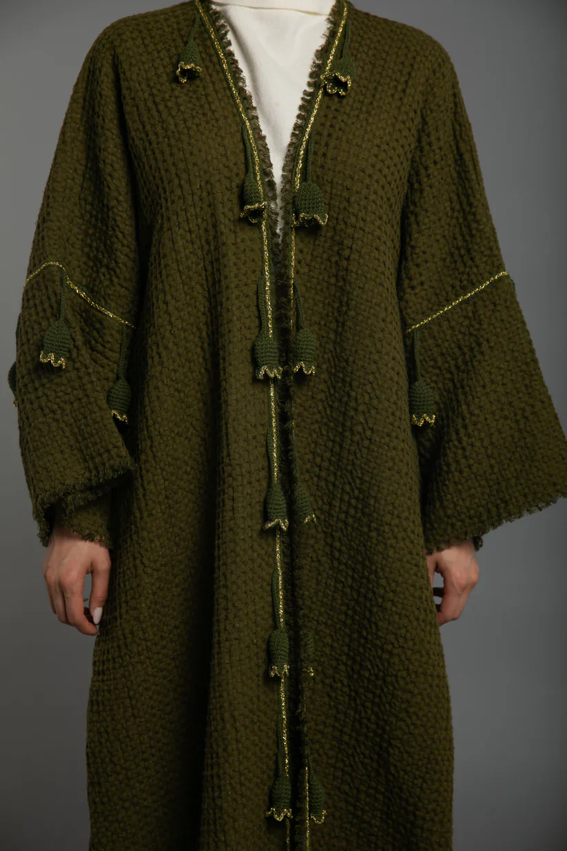 Green Linen Crochet Abaya - Image 3