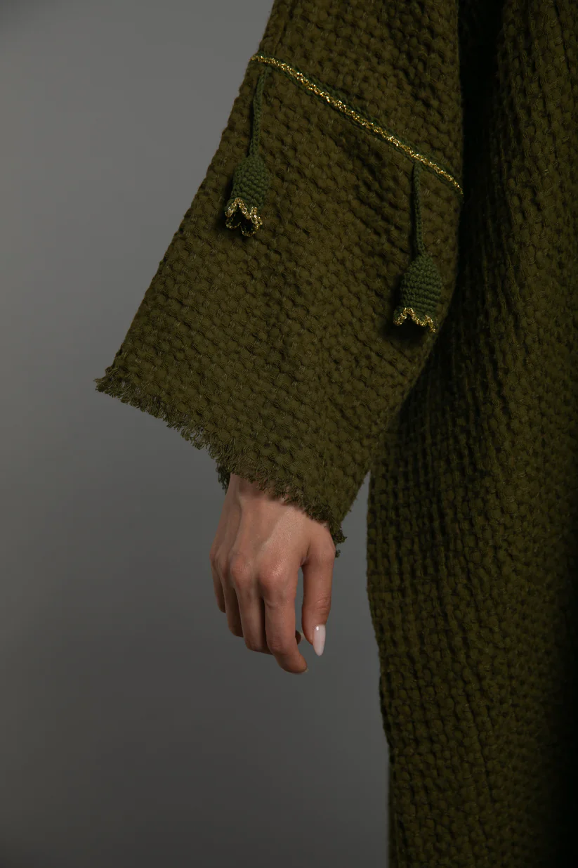 Green Linen Crochet Abaya - Image 4