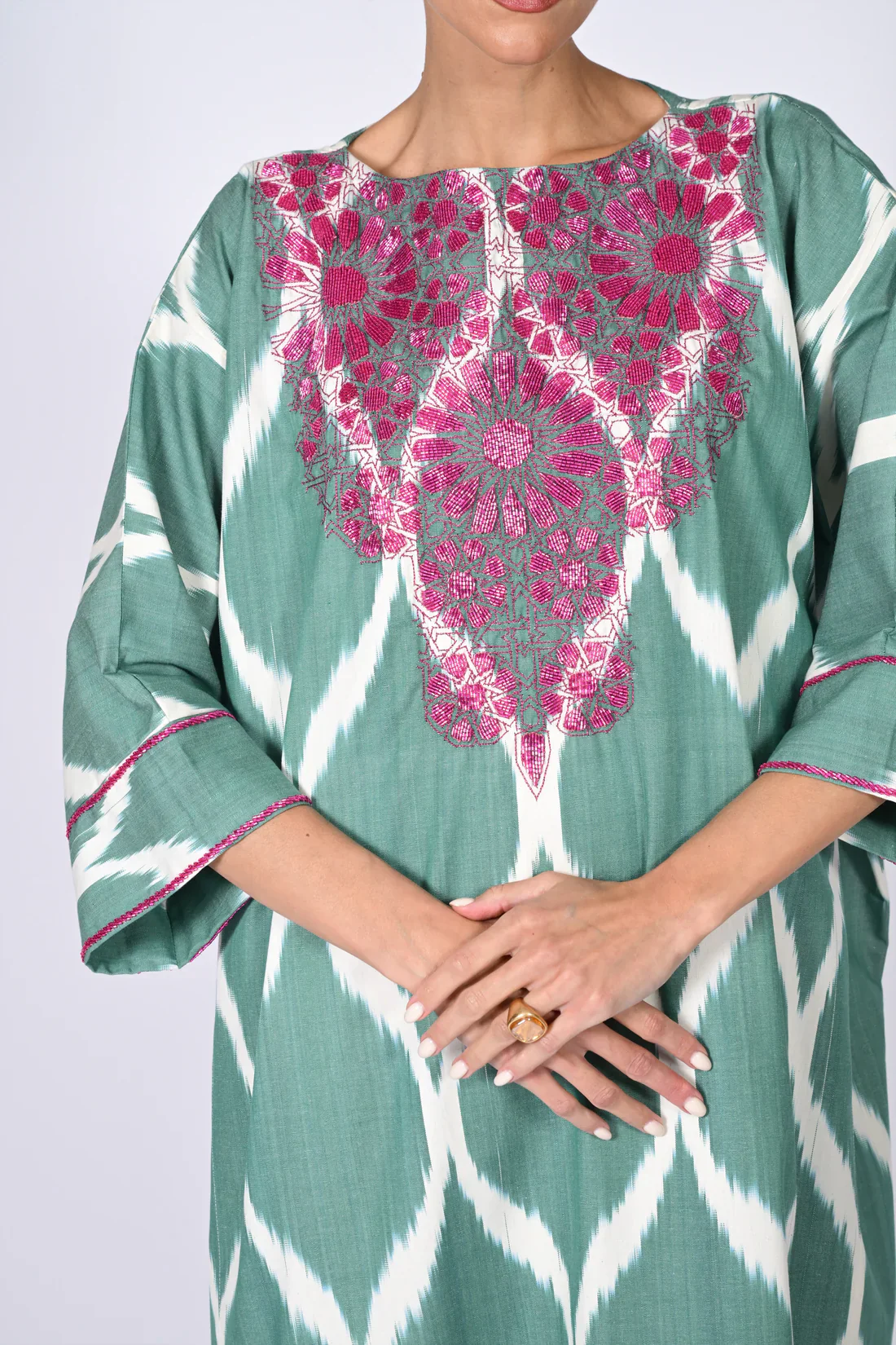 Green Madawi Ikat Kaftan - Image 10