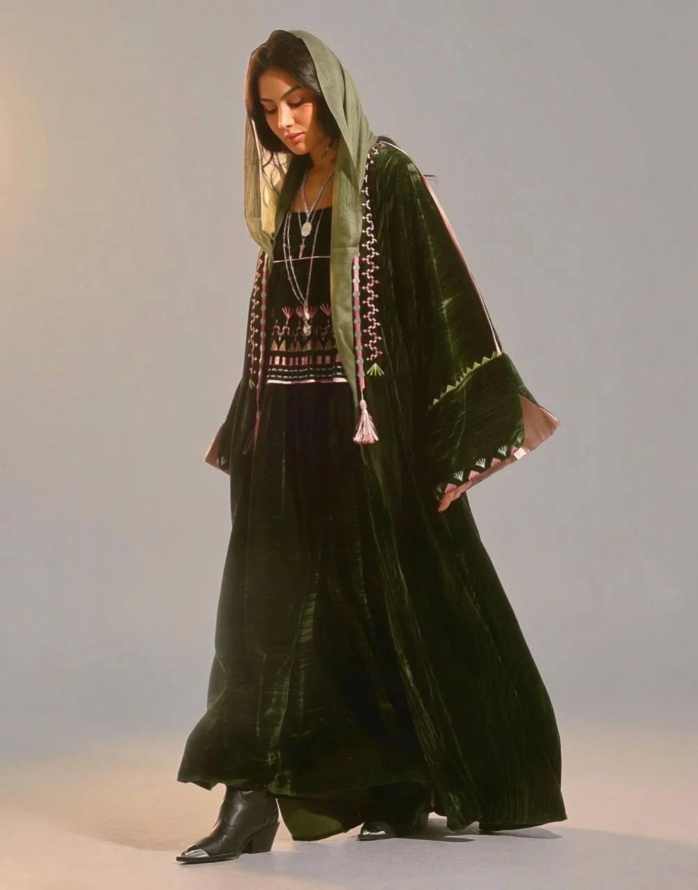 Green Velvet Blushing Moss Abaya - Image 4
