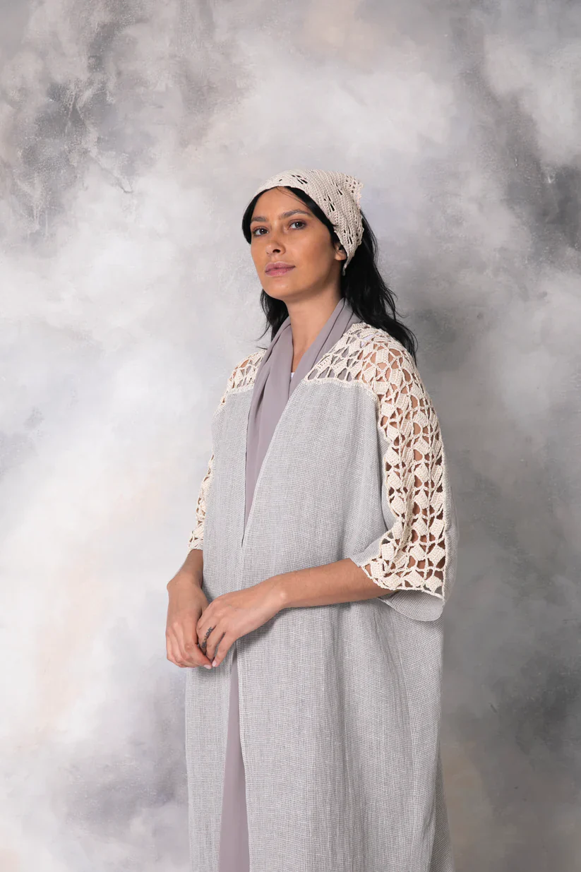 Grey Linen Abaya with Handmade Crochet - Image 4