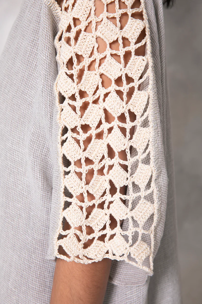 Grey Linen Abaya with Handmade Crochet - Image 5
