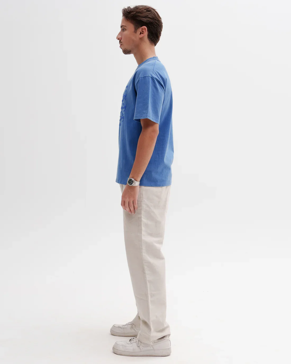 Grounding Feelings T-shirt in Blue - Image 7