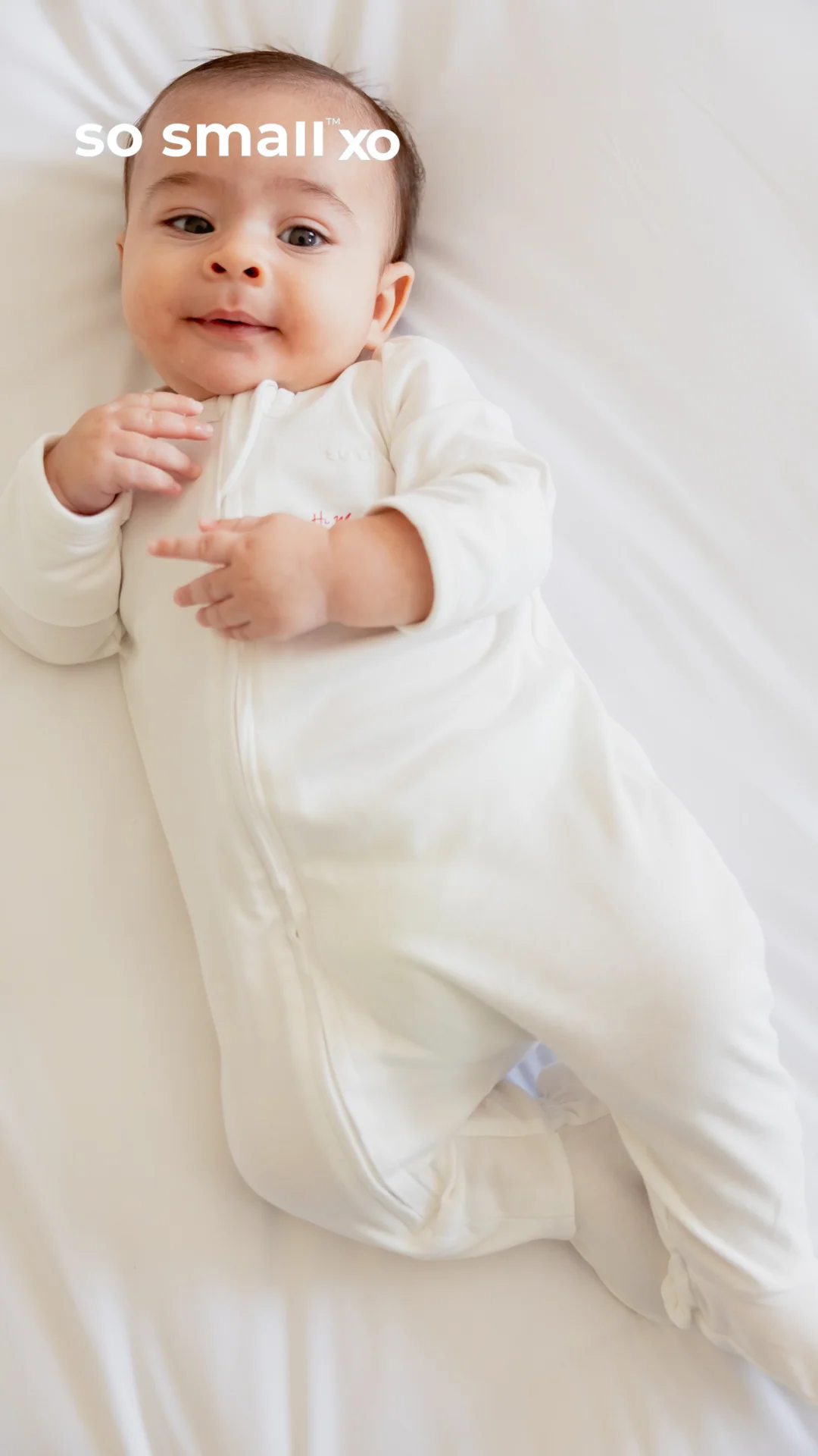 "Hi Mommy. Hi Daddy" Zipper Footie - Image 3