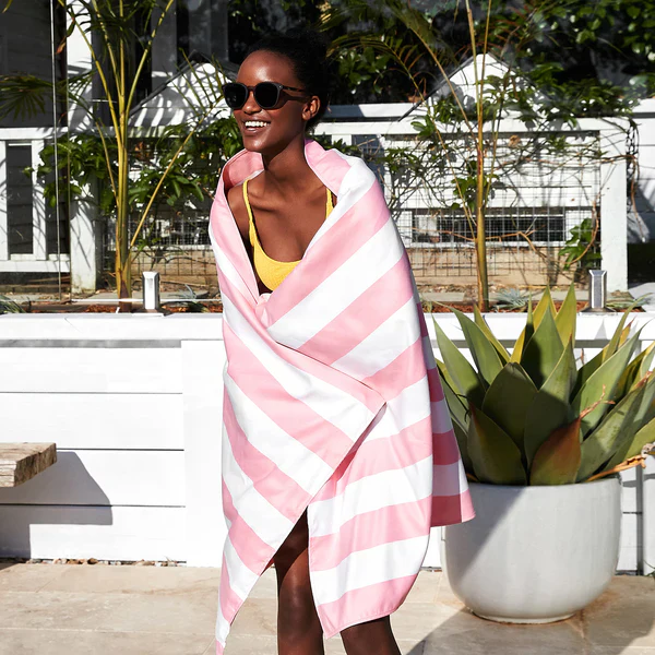 Large Quick Dry Towel - Malibu Pink - Image 2