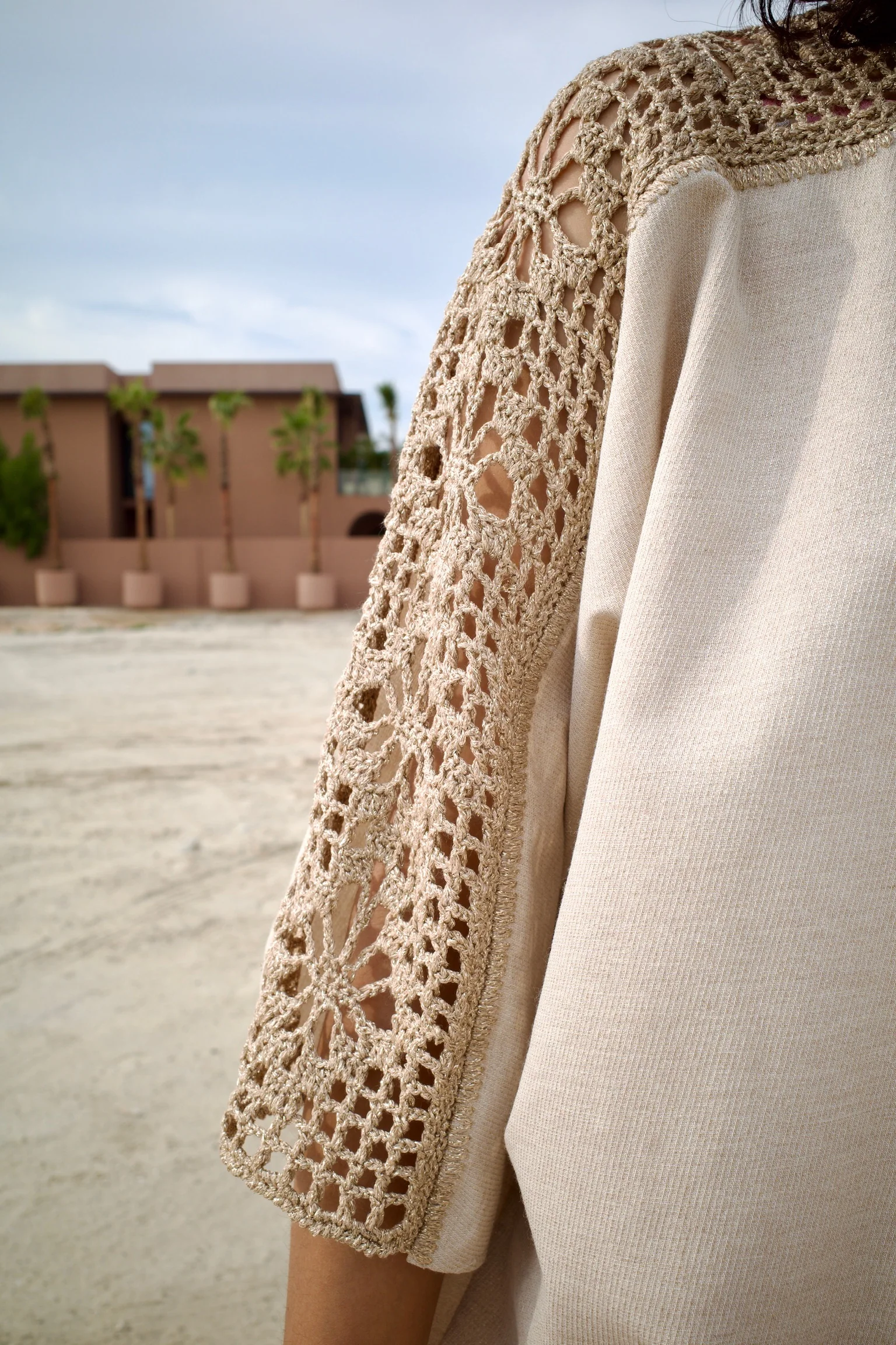 Linen Gold Abaya Set with Inner Dress - Image 5