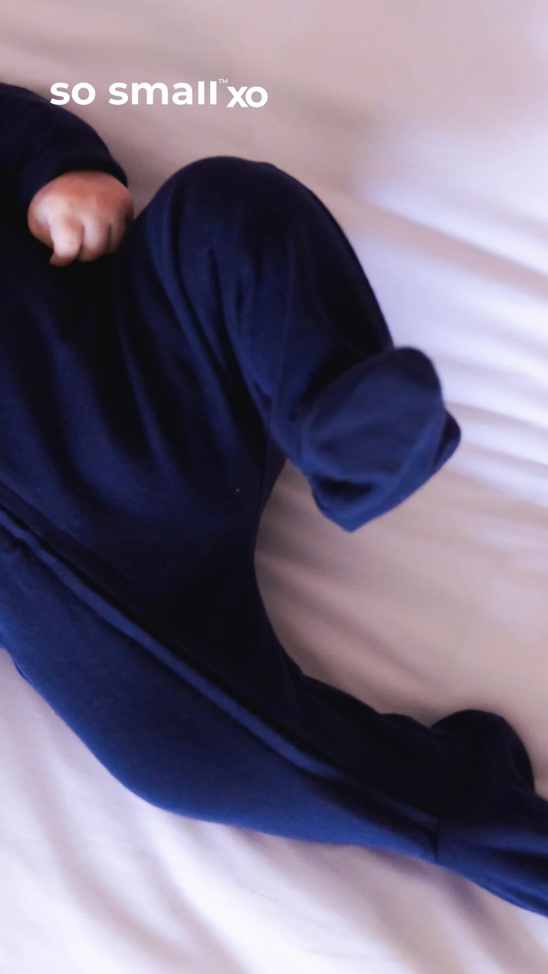 "Magnetic Blue" Zipper Footie - Image 4