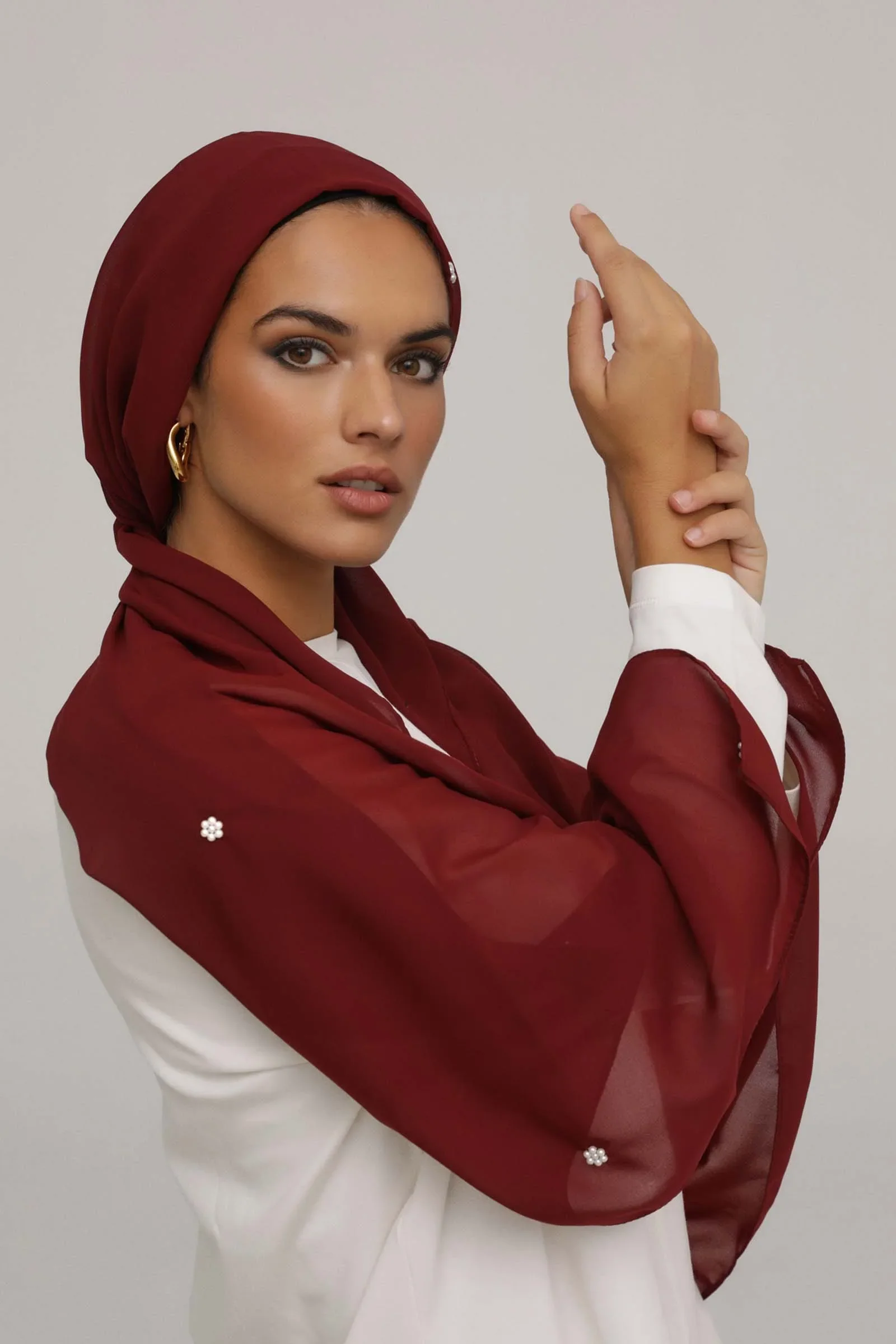Maroon Red Pearl Tarha - Image 4