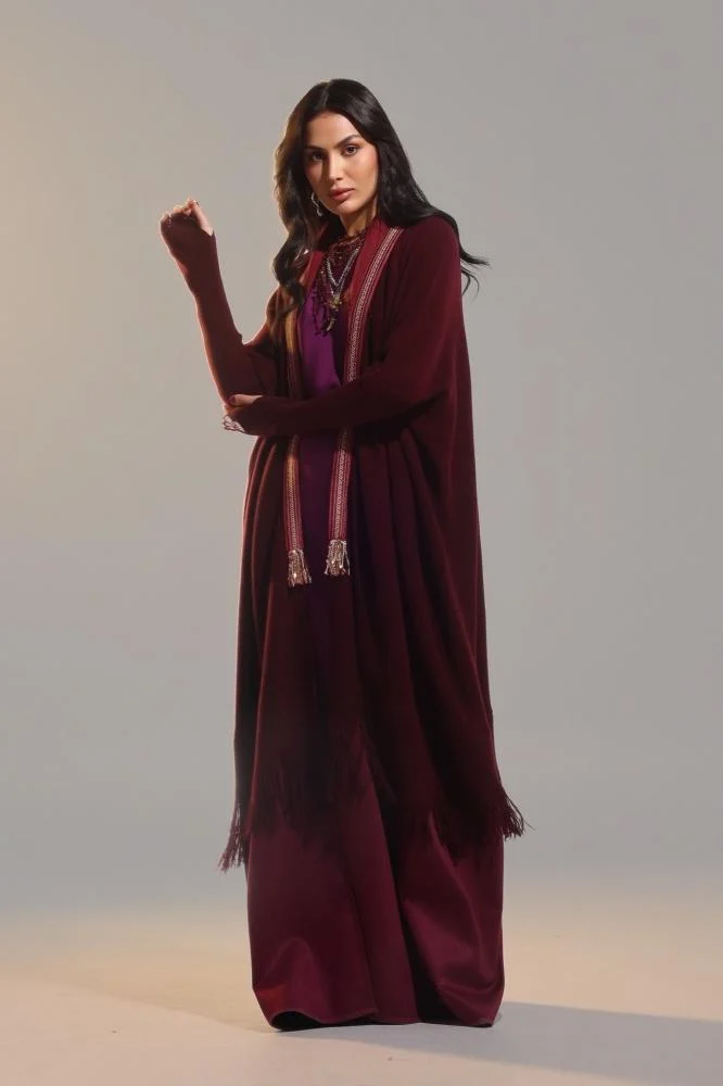 Maroon Wool Signature Abaya - Image 2