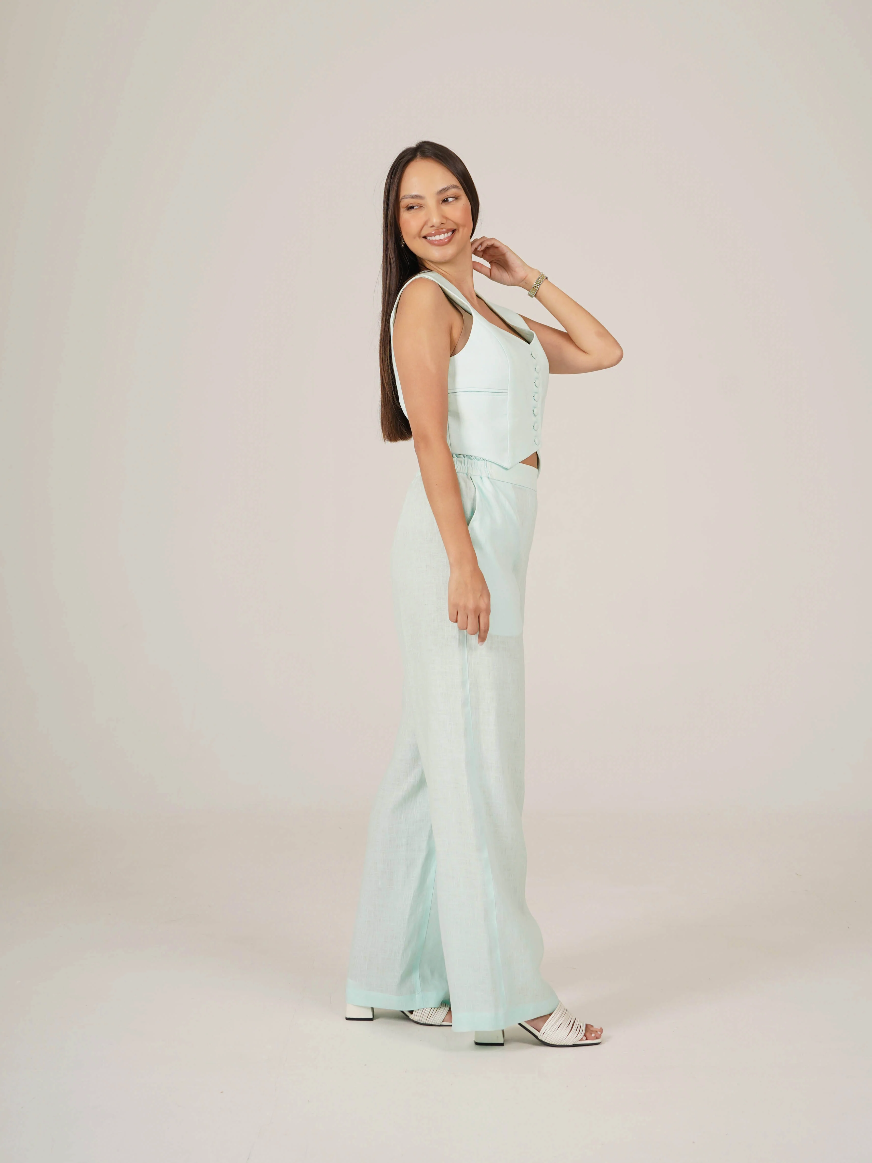 Mazarine Tiffany Blue Linen Set - Image 7