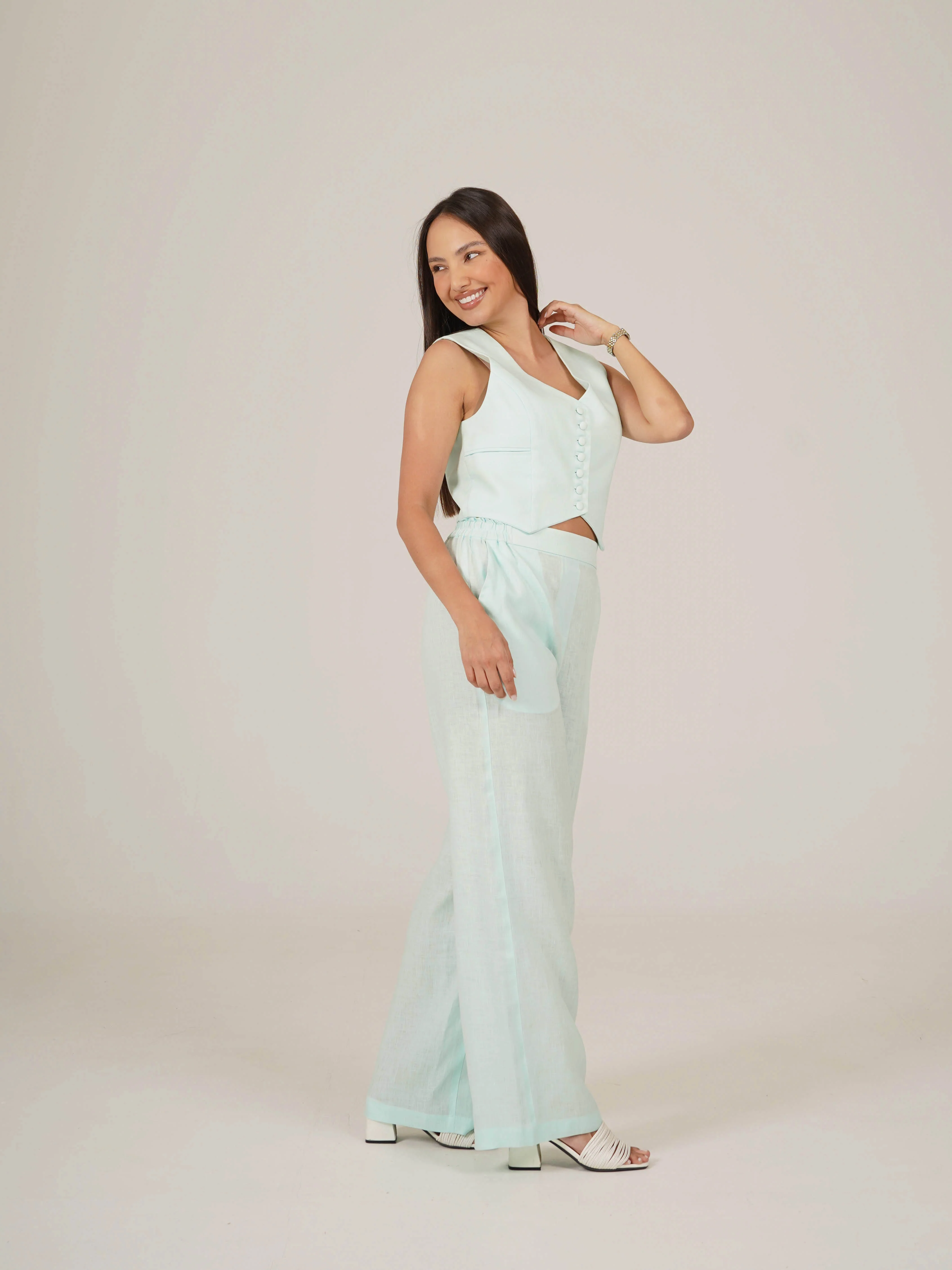 Mazarine Tiffany Blue Linen Set - Image 8
