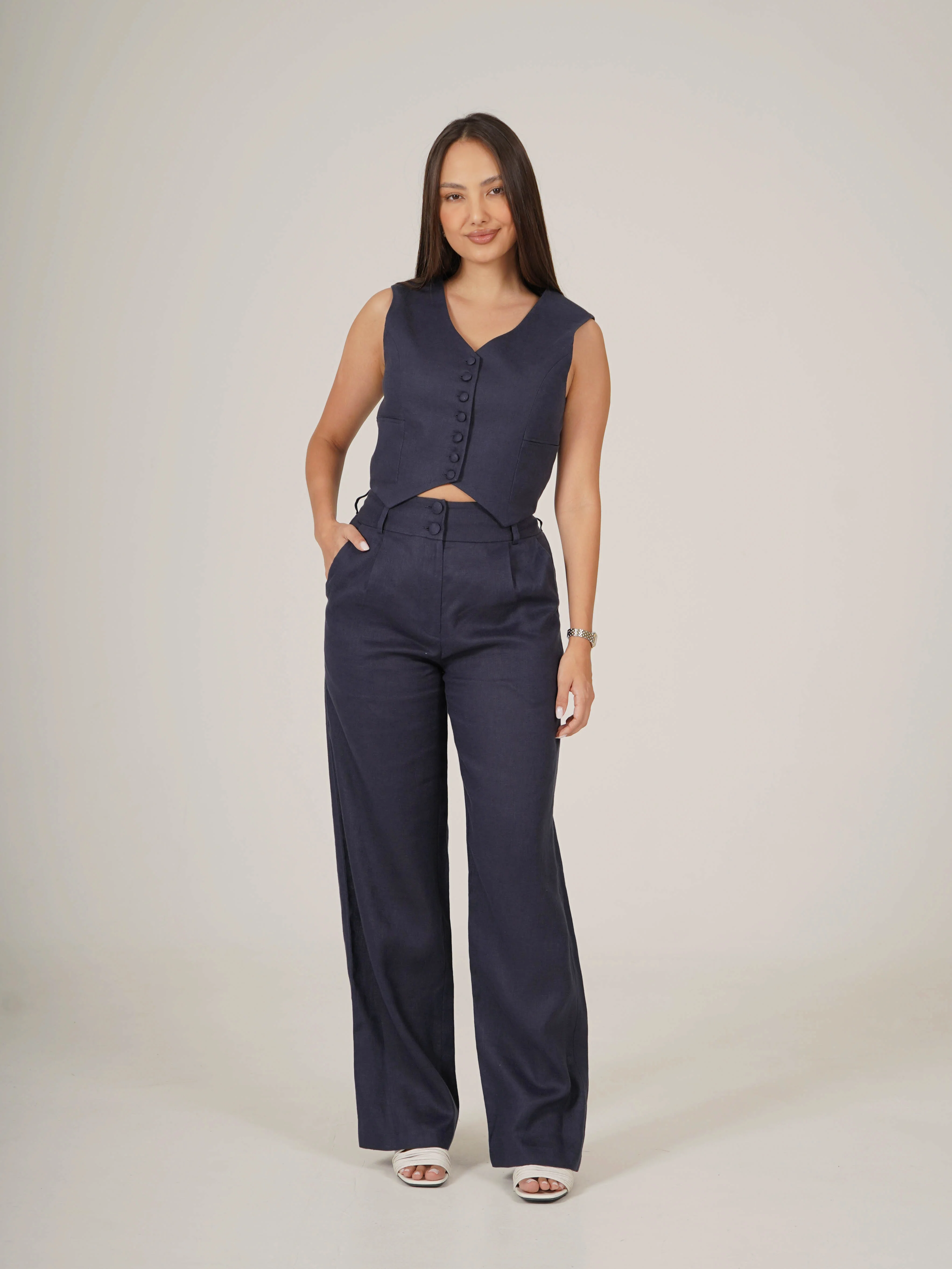 Mazarine Navy Blue Linen Set - Image 4