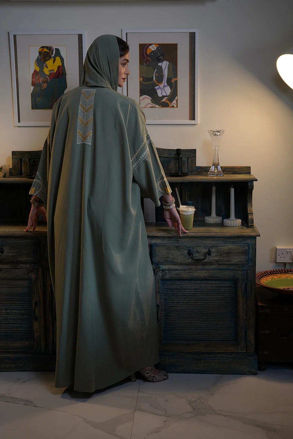 Mineral Grey Aina Abaya - Image 2