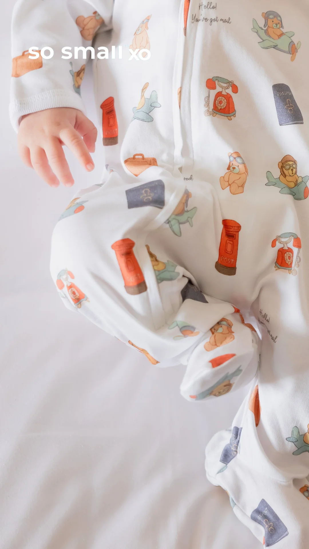 "Mom! You've got mail" Zipper Footie - Image 5