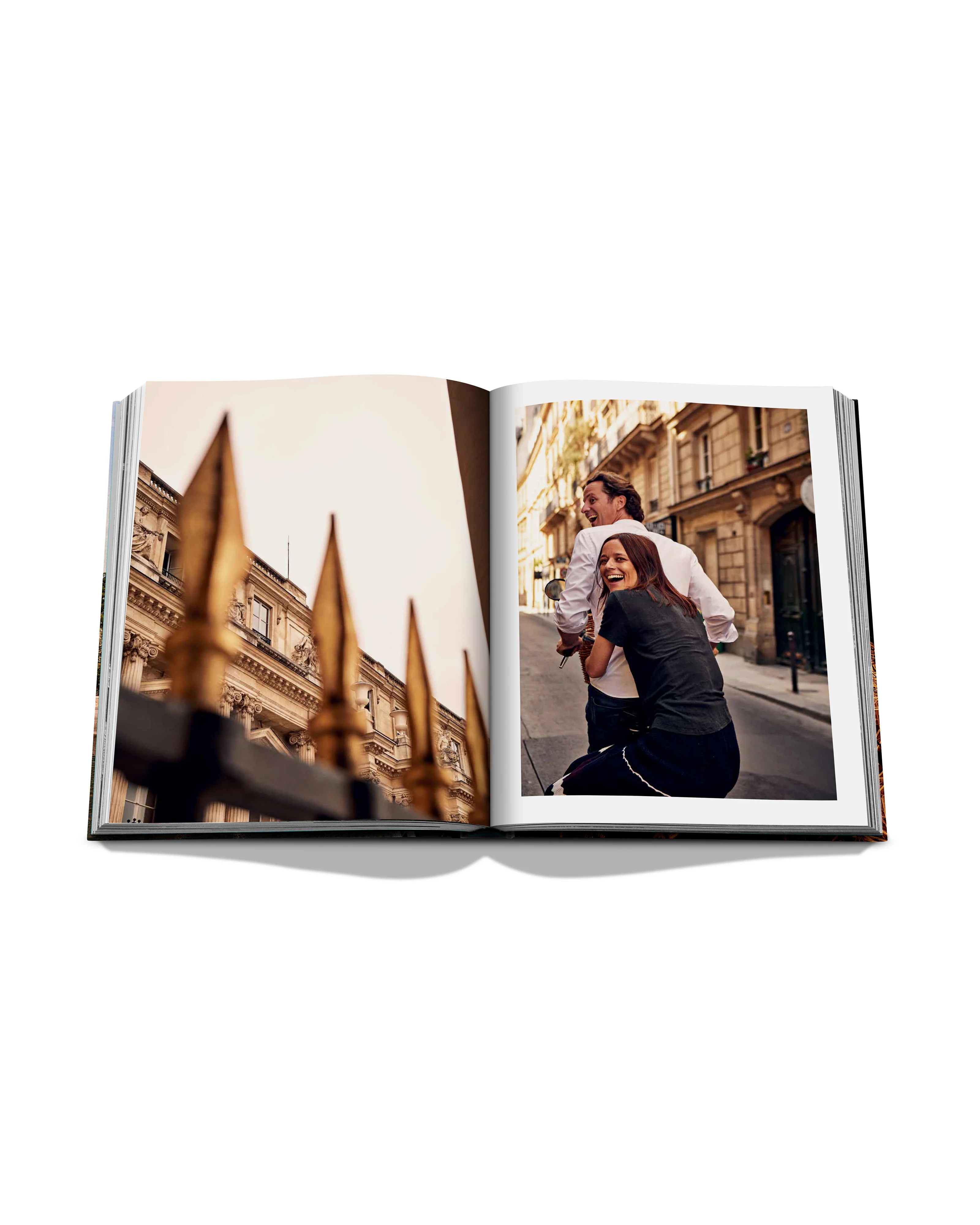 Paris Chic Book - Image 4