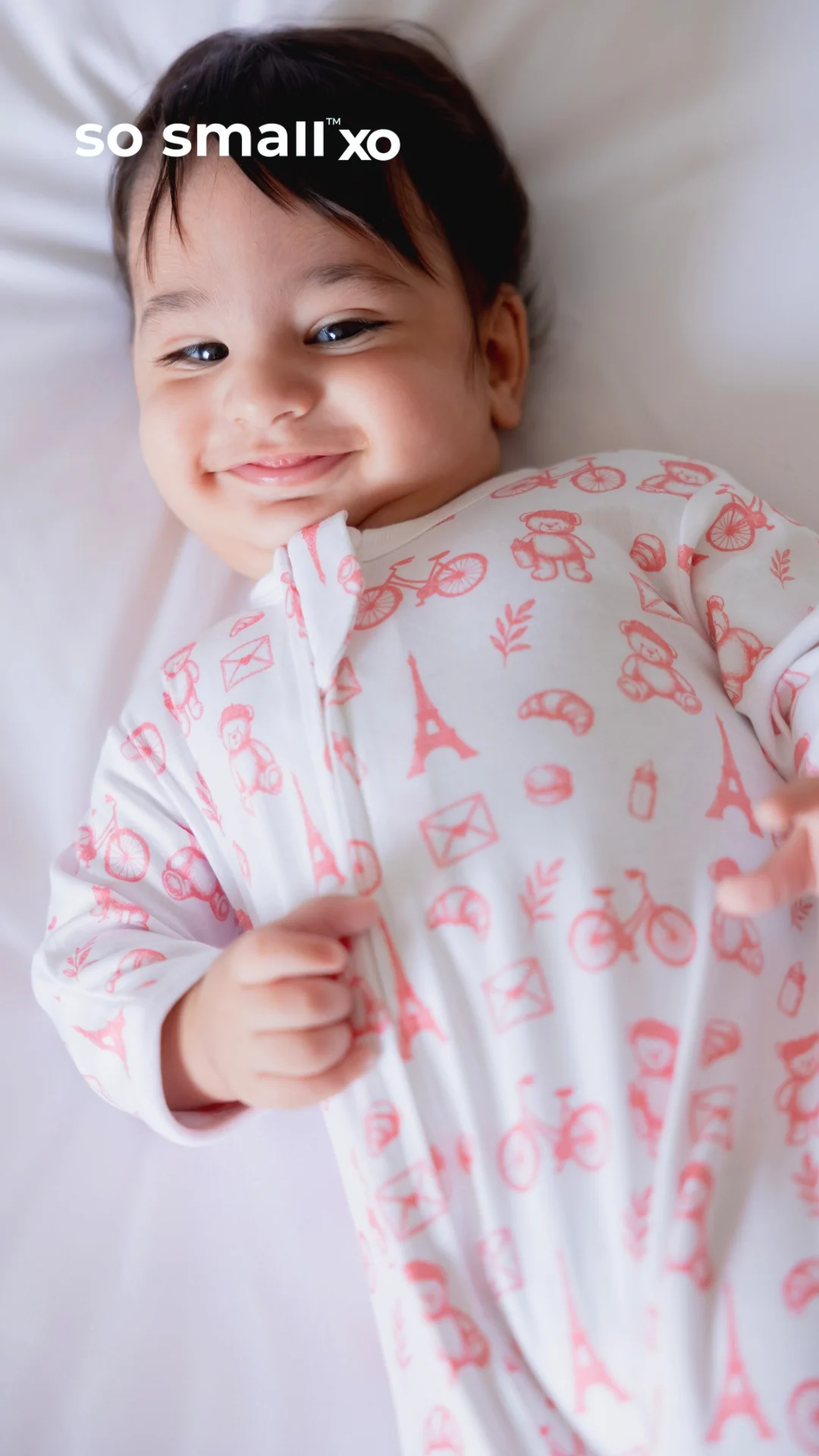 "Petit Paris Rose" Zipper Footie - Image 2