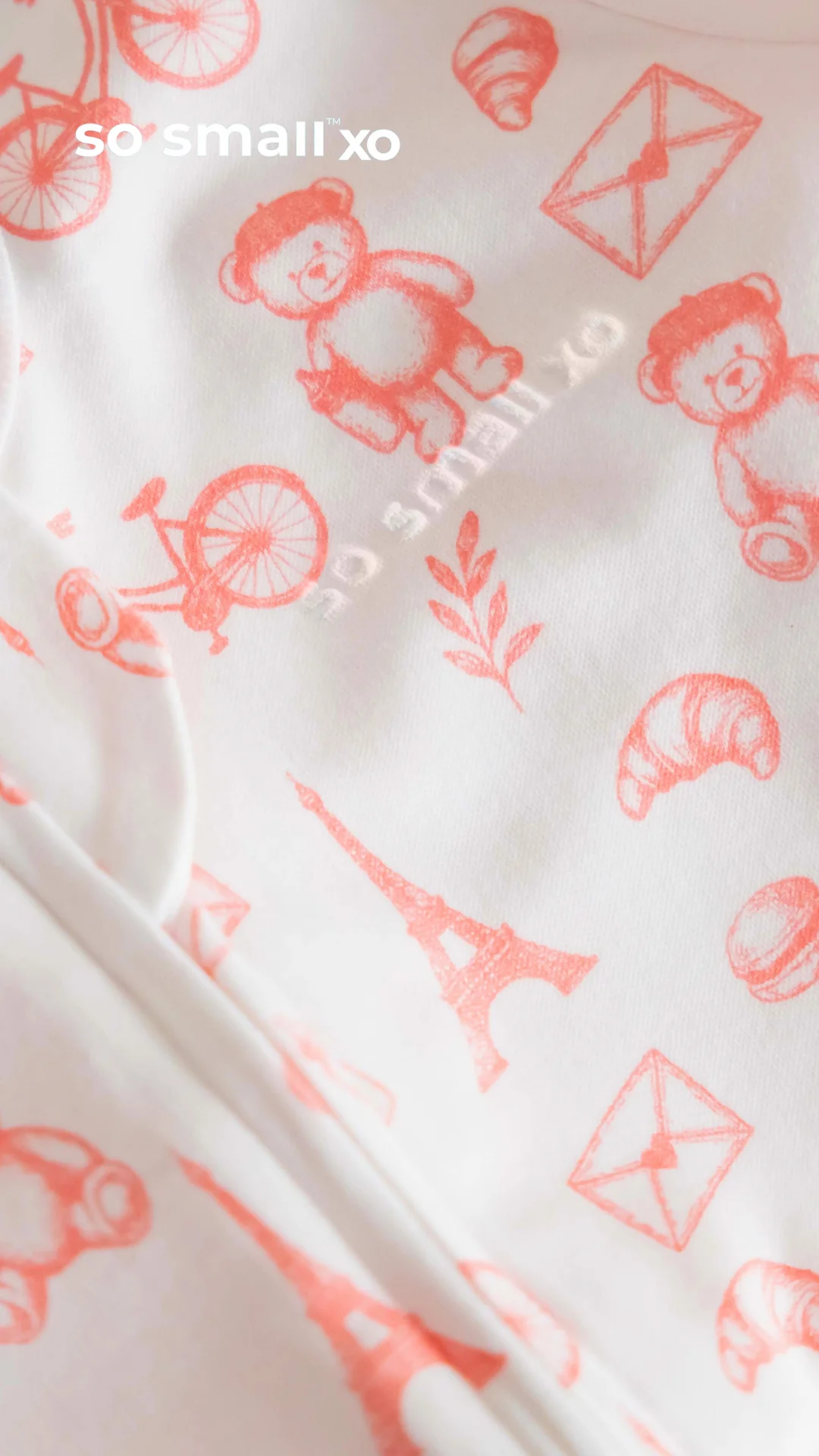"Petit Paris Rose" Zipper Footie - Image 6
