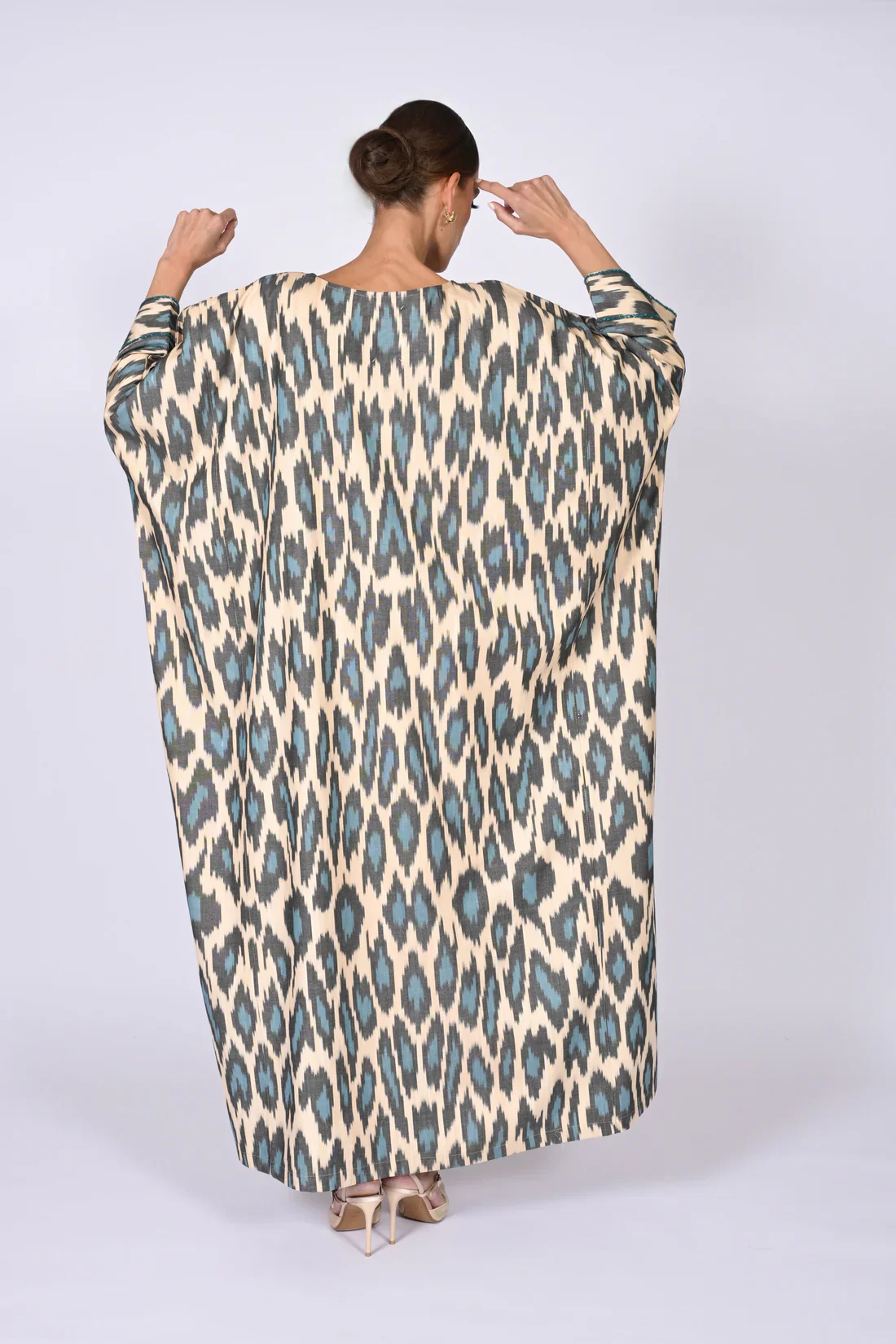 Petroleum Madawi Ikat Kaftan - Image 4