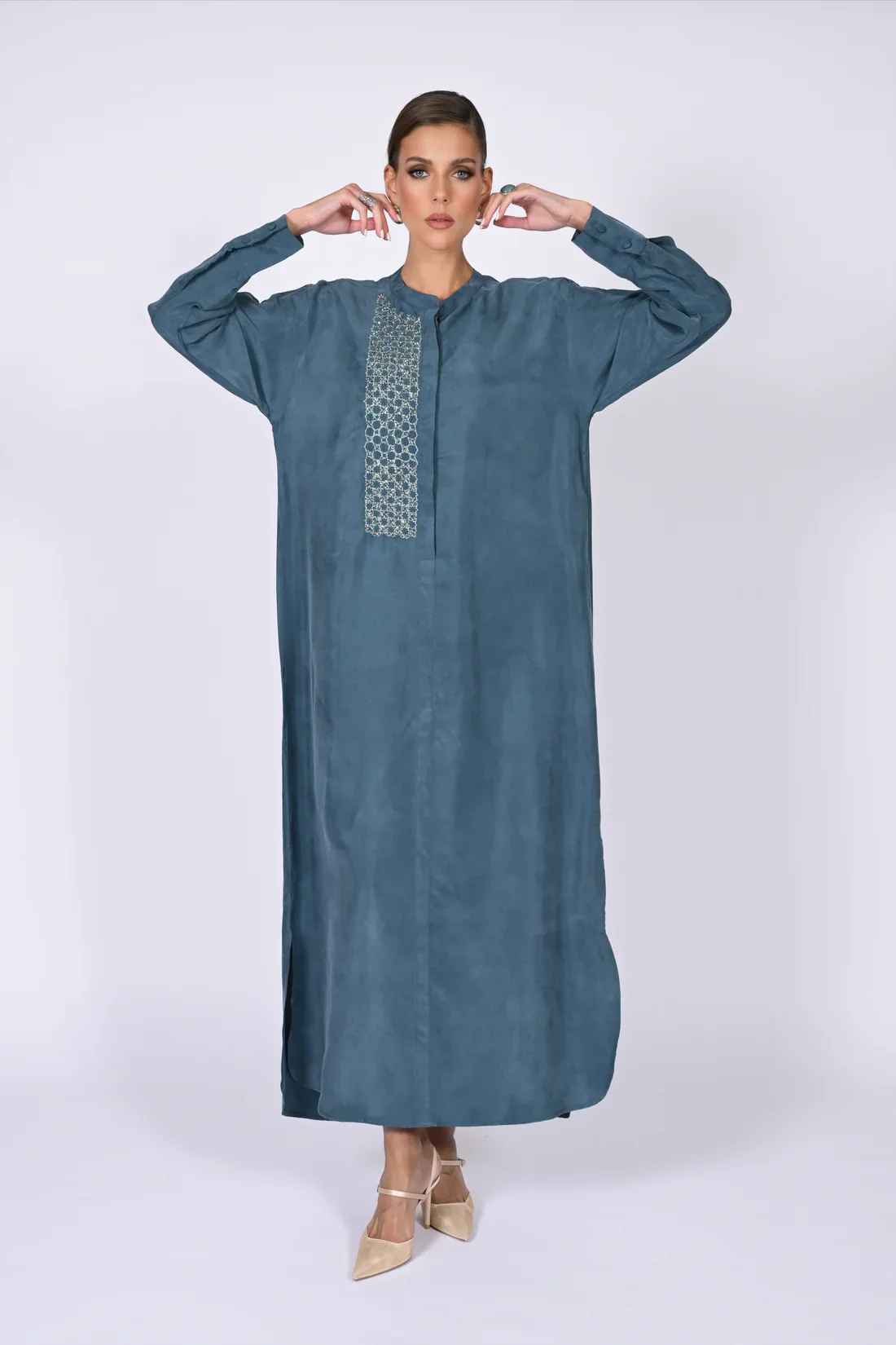 Petroleum Mao Washed Silk Kaftan - Image 4