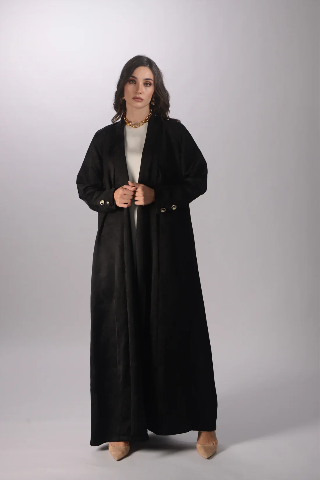 Roselle Black Silk Jacquard Abaya - Image 5