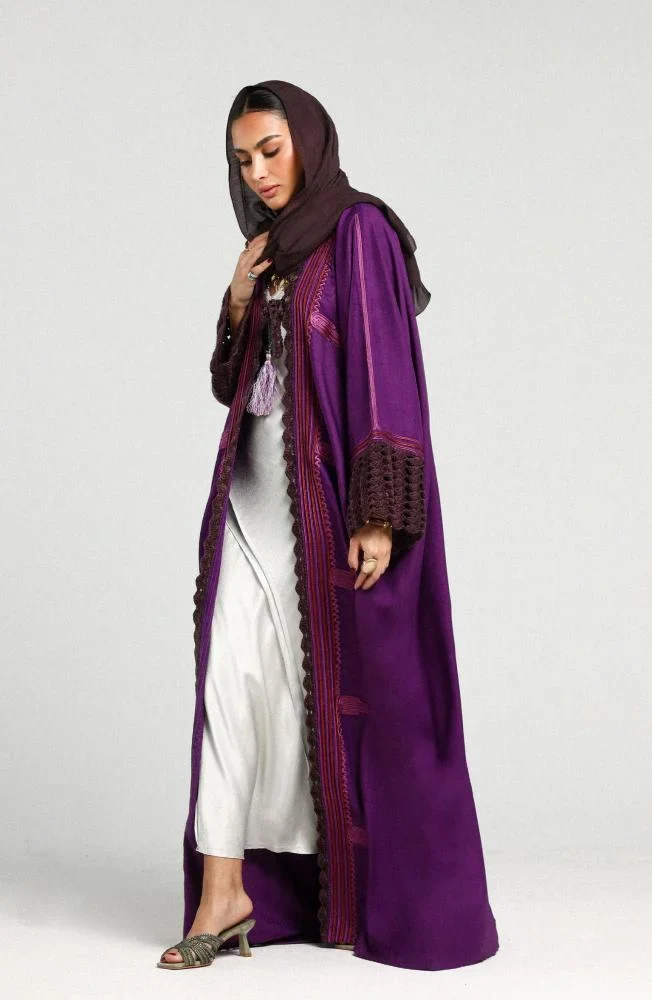 Sassberry Linen Abaya - Image 3