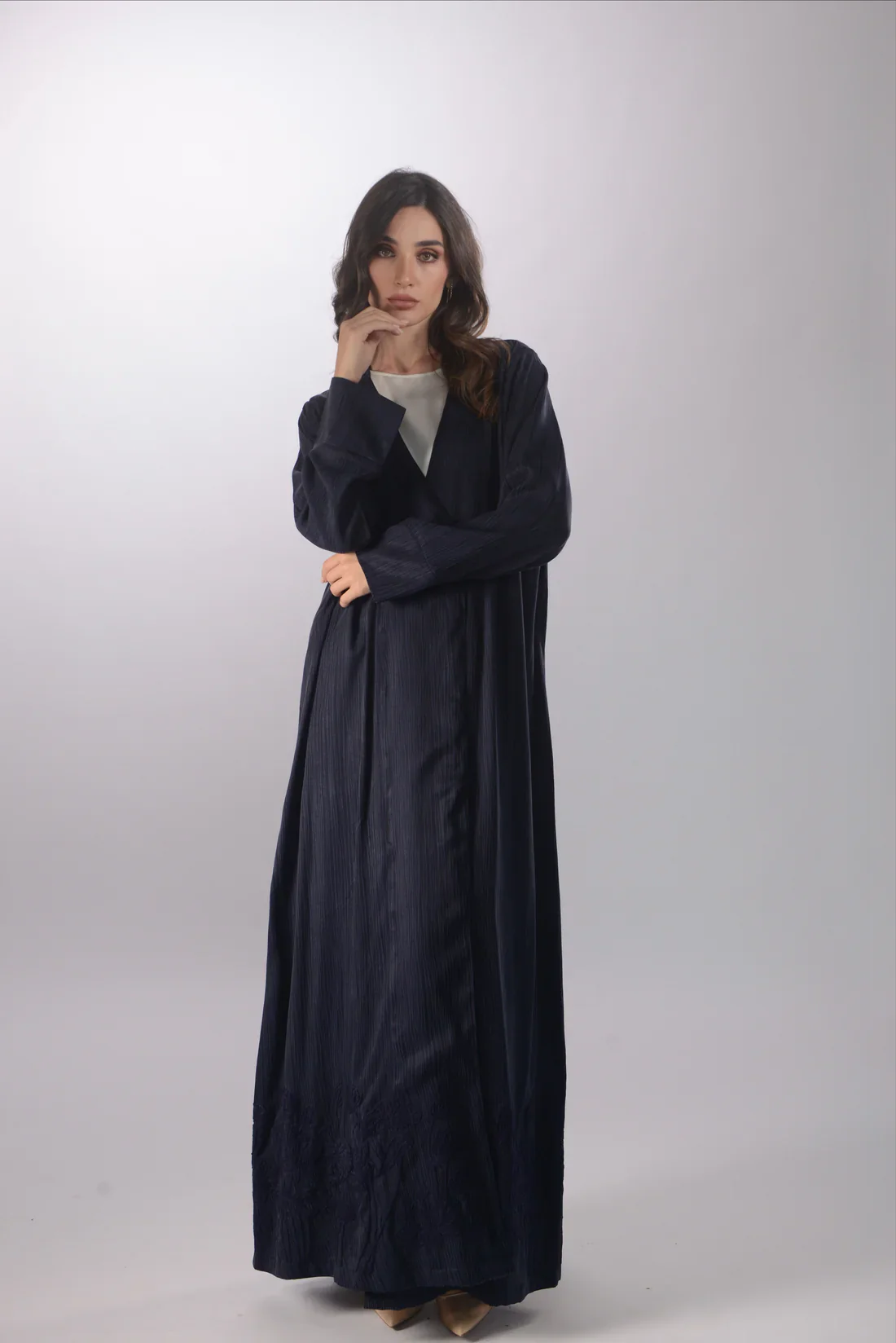Sayuri Navy Silk Abaya