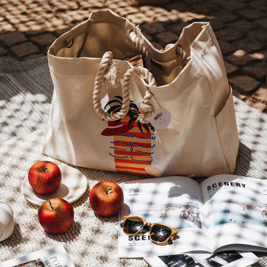 The Beach Bag - Image 3