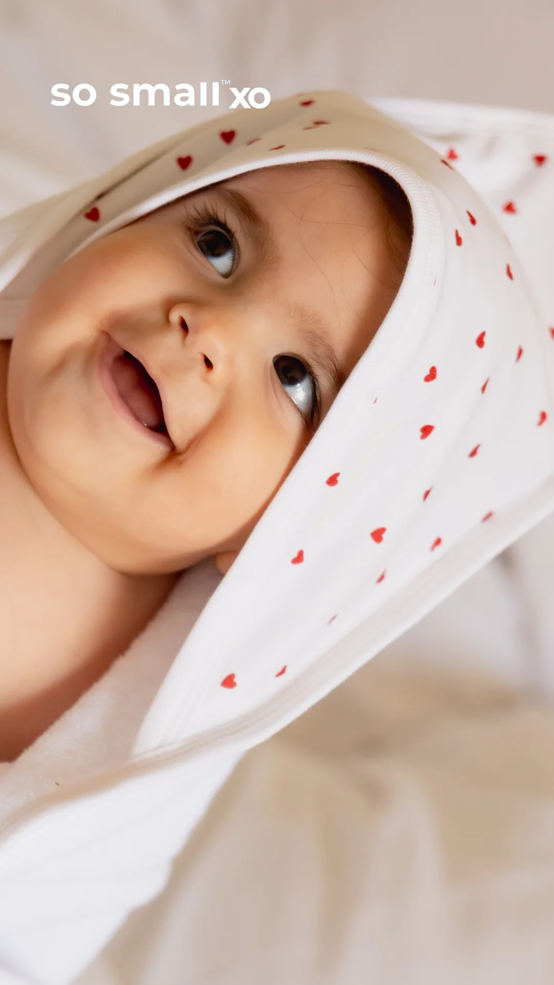 "Tiny Hearts" Hooded Bath Towel - Image 2