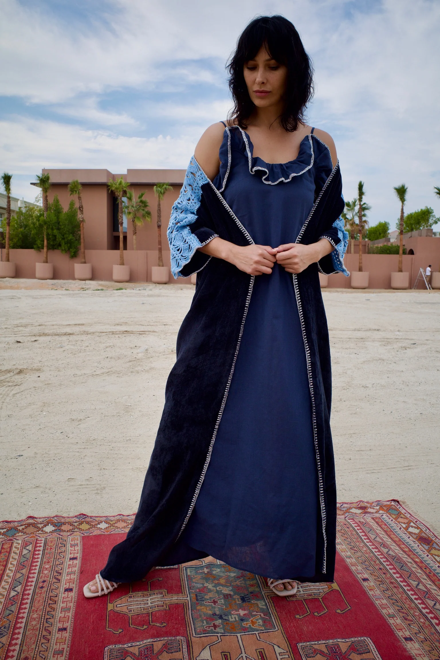 Velvet Corduroy Navy Blue Abaya Set with Pink Inner Dress - Image 4