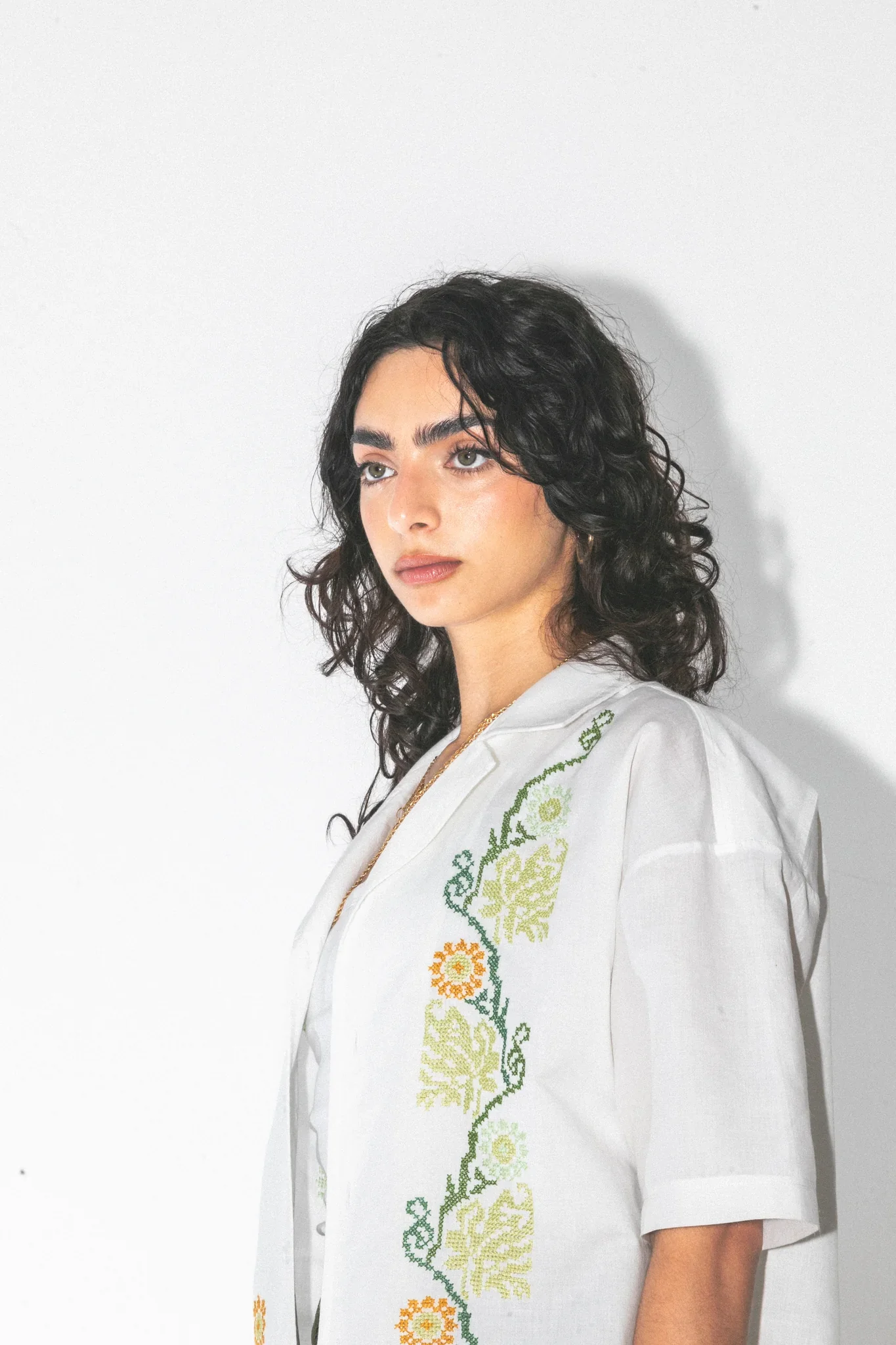 White Babunej Embroidered Shirt - Image 3