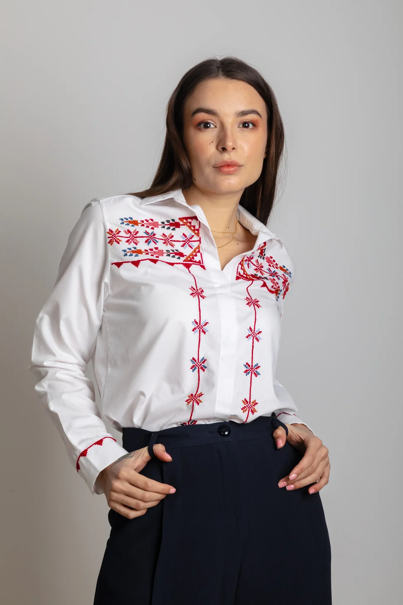 White Sinsal Ward Embroidered Shirt - Image 5